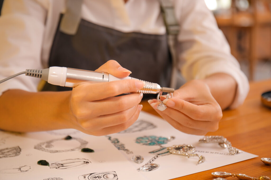 start your own arts and crafts business