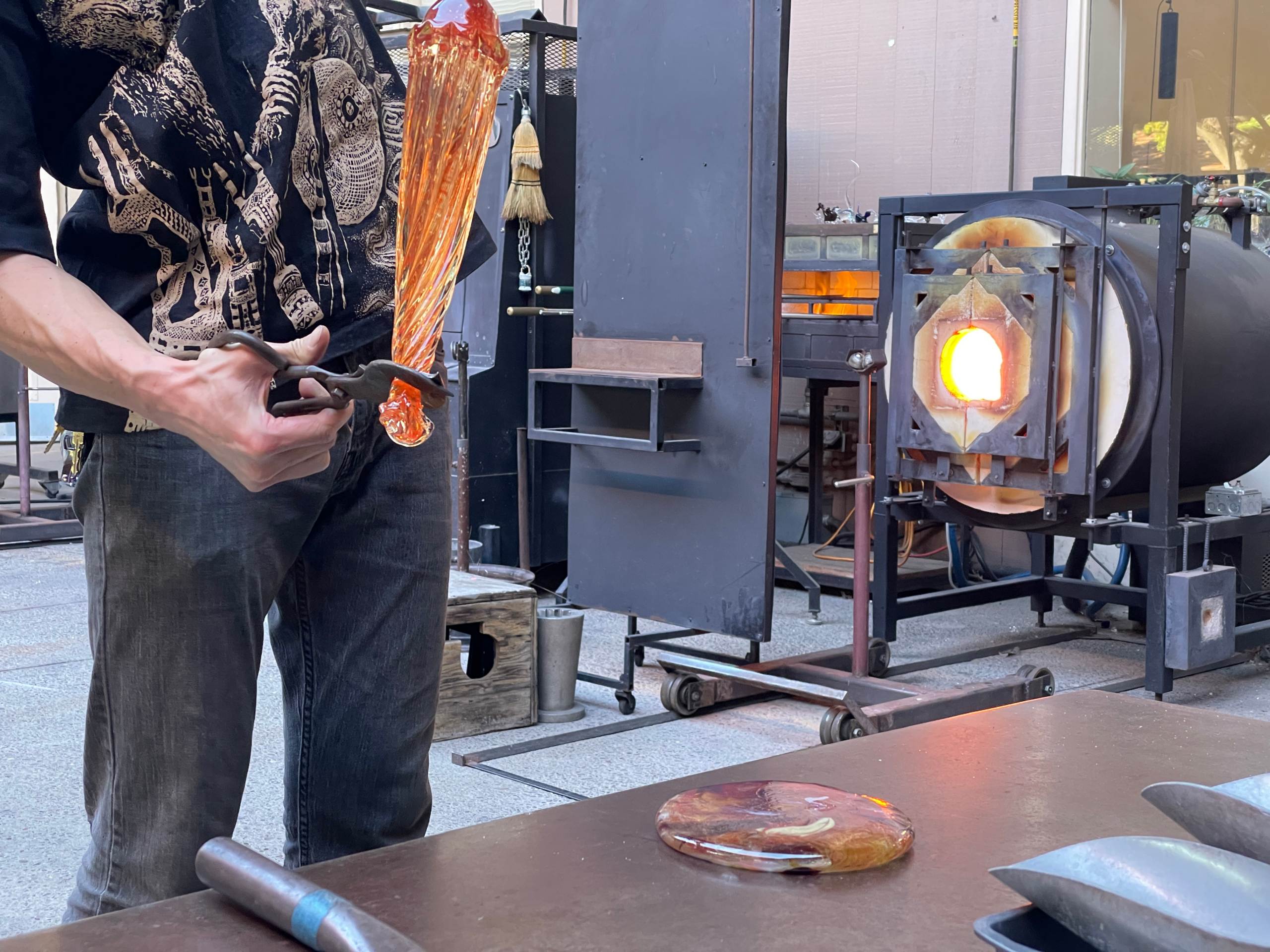 Glassblowing spring 2023 3 scaled